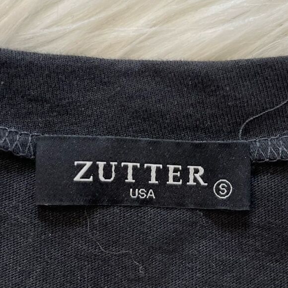 Zutter Distressed Black Leopard Lips Tee - Picture 6 of 9